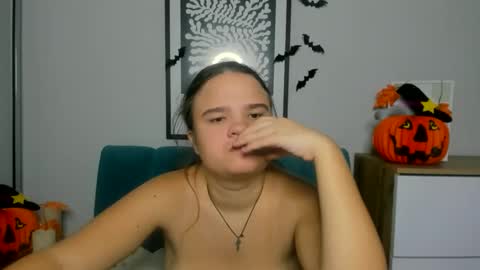 adelecruzz online show from 23, 10, 2025