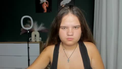 Snapshot of adelecruzz chatting on 5, 7, 2026 adelecruzz online show from 5, 7, 2026