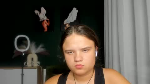 Snapshot of adelecruzz chatting on 6, 7, 2026 adelecruzz online show from 6, 7, 2026