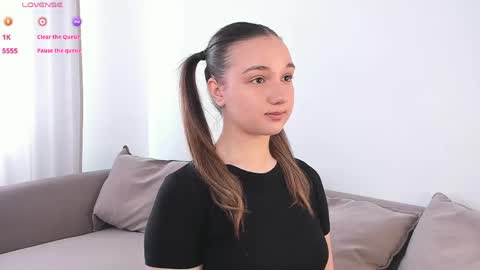 Snapshot of adelexx_zll chatting on 30, 4, 2026 adelexx_zll online show from 30, 4, 2026