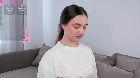 Snapshot of adelexx_zll chatting on 12, 6, 2026 adelexx_zll online show from 12, 6, 2026