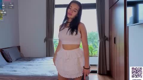 Snapshot of adelia_ntmu chatting on 13, 10, 2025 Adelia online show from 13, 10, 2025