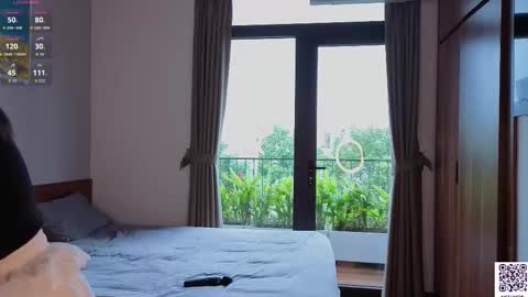 Snapshot of adelia_ntmu chatting on 25, 10, 2025 Adelia online show from 25, 10, 2025