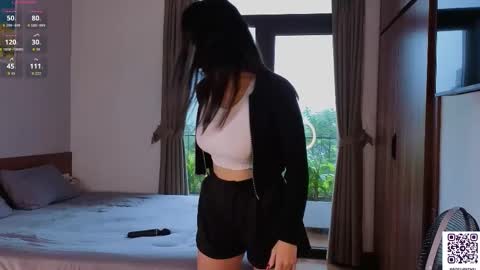 Snapshot of adelia_ntmu chatting on 26, 10, 2025 Adelia online show from 26, 10, 2025