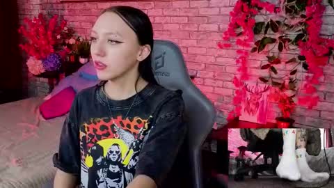 Snapshot of adelicelenoir chatting on 24, 9, 2025 miss Ada online show from 24, 9, 2025