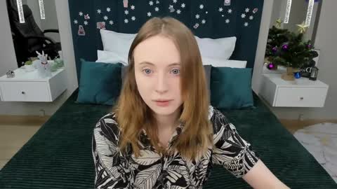 Snapshot of adelina_cowell chatting on 14, 1, 2025 Adelina online show from 14, 1, 2025