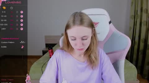 Snapshot of adelina_cowell chatting on 9, 3, 2025 Adelina online show from 9, 3, 2025