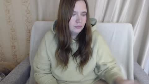 adelinalawson online show from 18, 12, 2024