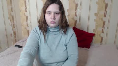 adelinalawson online show from 27, 2, 2025