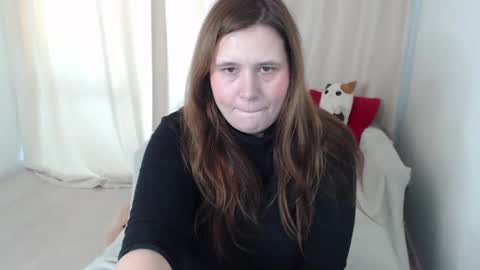 adelinalawson online show from 4, 3, 2025