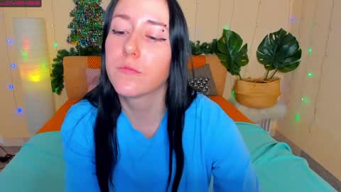 Snapshot of adell_berry chatting on 19, 12, 2024 Adel online show from 19, 12, 2024