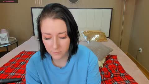 Snapshot of adell_berry chatting on 5, 2, 2025 Adel online show from 5, 2, 2025