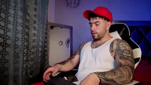 Snapshot of ades_lowe chatting on 9, 9, 2025 Ades online show from 9, 9, 2025