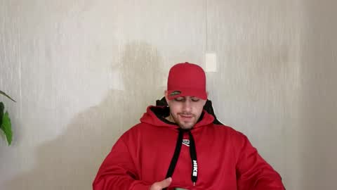 Snapshot of ades_lowe chatting on 9, 10, 2025 Ades online show from 9, 10, 2025