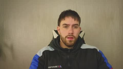 Snapshot of ades_lowe chatting on 28, 10, 2025 Ades online show from 28, 10, 2025