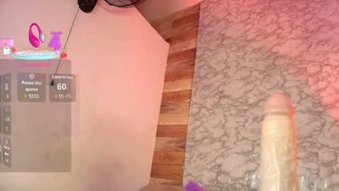 Snapshot of adhara_ch chatting on 5, 1, 2026 adhara_ch online show from 5, 1, 2026