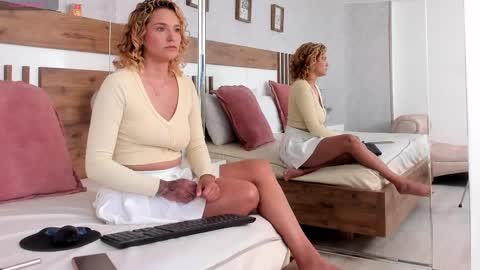 Snapshot of adharawoo chatting on 3, 2, 2025 Adhara online show from 3, 2, 2025