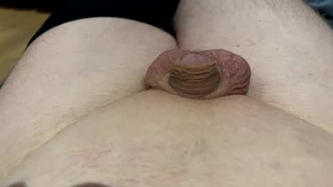 Snapshot of admireyourboobies chatting on 28, 10, 2025 Old Curious Man online show from 28, 10, 2025