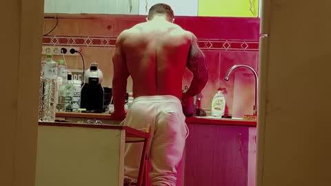 Adonis online show from 8, 12, 2024
