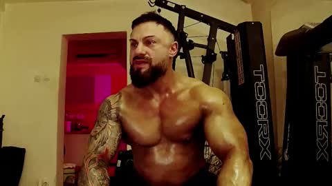 Adonis online show from 12, 9, 2025