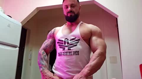 Adonis online show from 26, 9, 2025