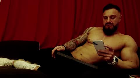 Adonis online show from 17, 12, 2025