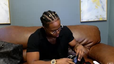 Snapshot of adonisknigh chatting on 30, 1, 2025 Adonis Knight  online show from 30, 1, 2025
