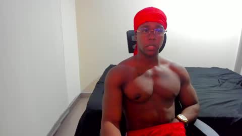 Snapshot of adonisknigh chatting on 13, 2, 2025 Adonis Knight  online show from 13, 2, 2025