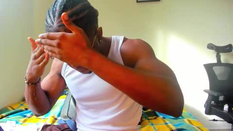 Snapshot of adonisknigh chatting on 22, 9, 2025 Adonis Knight  online show from 22, 9, 2025