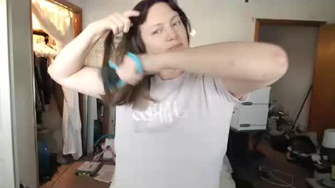 adorable22 online show from 17, 11, 2025