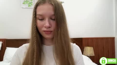 Lia  online show from 15, 4, 2026
