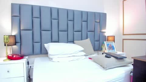 ANDREA PEREZ online show from 15, 1, 2025