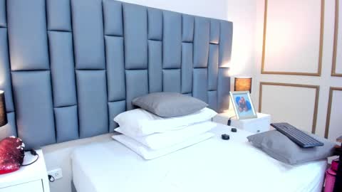 ANDREA PEREZ online show from 31, 1, 2025