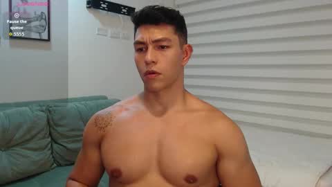 Snapshot of adrian_del_mar chatting on 5, 3, 2026 Adrian del Mar online show from 5, 3, 2026