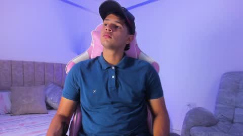 ADRIAN online show from 4, 5, 2026