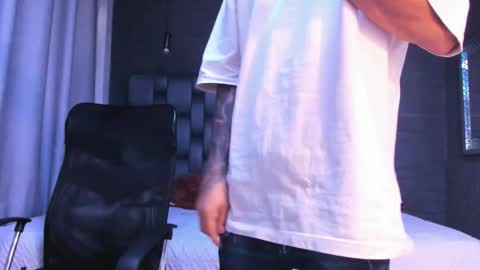   online show from 29, 11, 2025