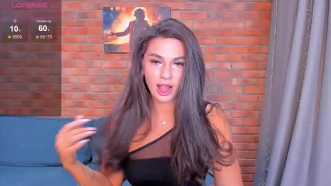Snapshot of adriana1_ chatting on 21, 10, 2025 Adriana online show from 21, 10, 2025
