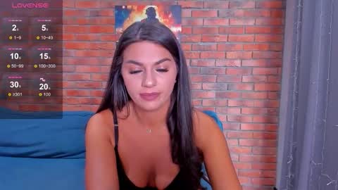 Snapshot of adriana1_ chatting on 23, 10, 2025 Adriana online show from 23, 10, 2025