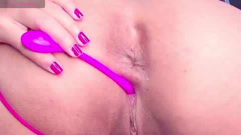 Snapshot of adriana_55 chatting on 2, 1, 2025 AdrianaSexy online show from 2, 1, 2025