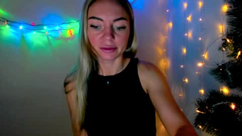 Snapshot of adriana_coy_ chatting on 22, 12, 2024 Adriana online show from 22, 12, 2024