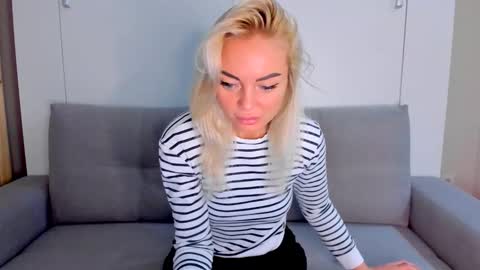 Adriana online show from 29, 10, 2025