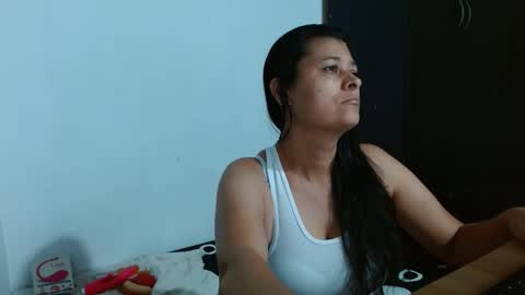 Adriana milf online show from 22, 1, 2025