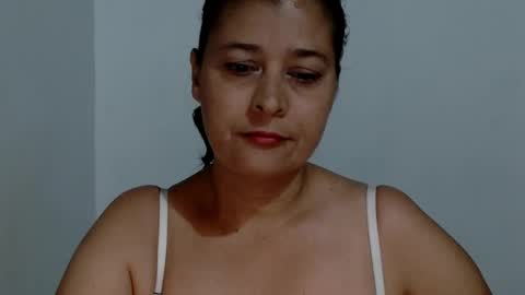 Snapshot of adriana_milf chatting on 20, 9, 2025 Adriana milf online show from 20, 9, 2025