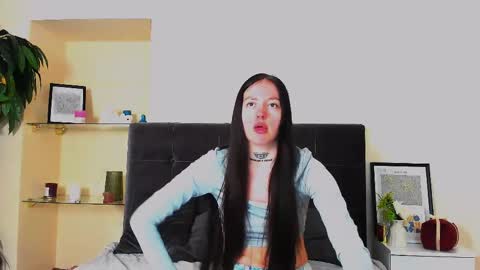 Snapshot of adrianacult chatting on 9, 4, 2026 Adriana online show from 9, 4, 2026