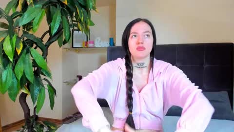 Snapshot of adrianacult chatting on 11, 4, 2026 Adriana online show from 11, 4, 2026