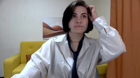 Snapshot of adrianatores chatting on 26, 4, 2026 AdrianaTores online show from 26, 4, 2026