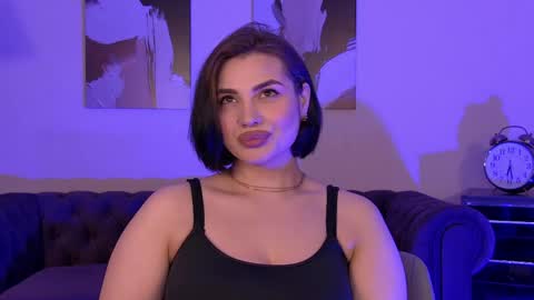 Snapshot of adrianatores chatting on 25, 5, 2026 AdrianaTores online show from 25, 5, 2026