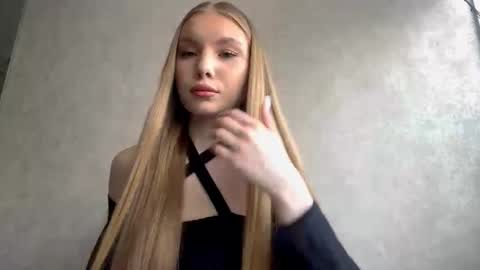 Caroline online show from 24, 3, 2026