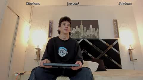 Adrian online show from 22, 10, 2025