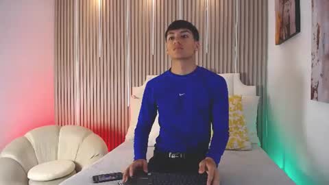 Snapshot of adrianstark_ chatting on 28, 6, 2026 adrianstark_ online show from 28, 6, 2026